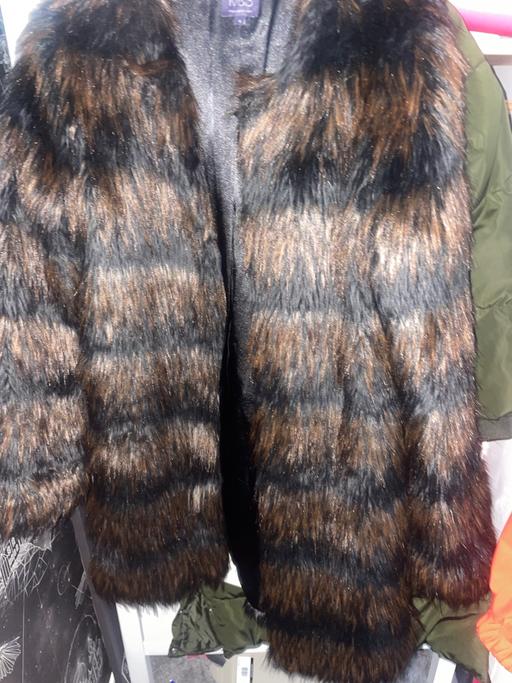 Buy & Sell Walsall Wood Walsall - Photos for As new fur coat size 8 fits 8/12