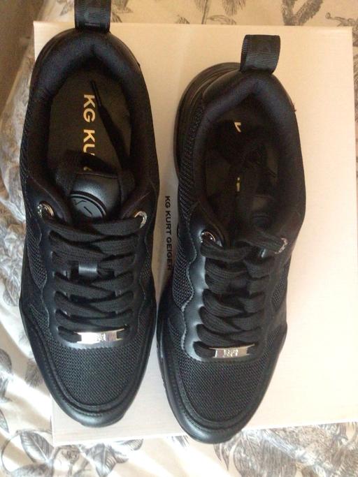 Buy & Sell Falconwood South East London - Photos for Kurt Geiger trainers size 8 Brand new