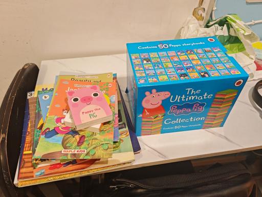 Buy & Sell Fullers Slade Milton Keynes - Photos for kids books and baby visual cards x