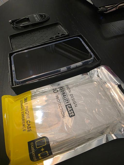 Buy & Sell Church Hill North Redditch - Photos for Samsung S24 Silver