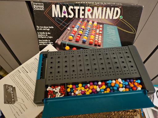 Buy & Sell Bradmore Wolverhampton - Photos for 1994 Mastermind game 🔴🟠🟡🟢🔵