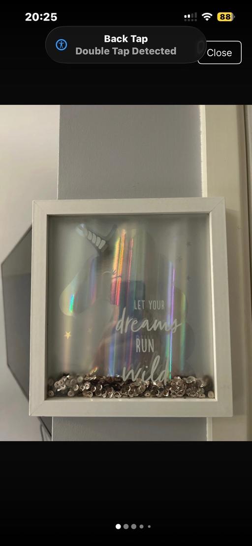 Buy & Sell West Bromwich Sandwell - Photos for White 3d frame silver holographic unicorn pic
