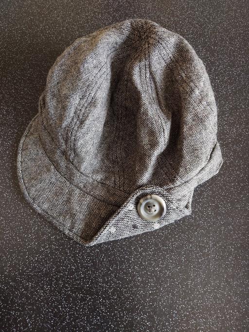 Buy & Sell Woodthorpe Charnwood - Photos for Women's grey monsoon flat peak hat
