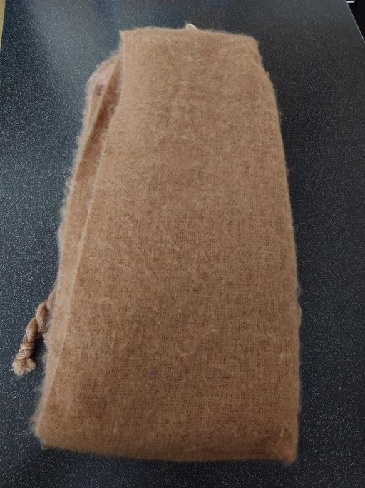 Buy & Sell Woodthorpe Charnwood - Photos for Women's light brown scarf