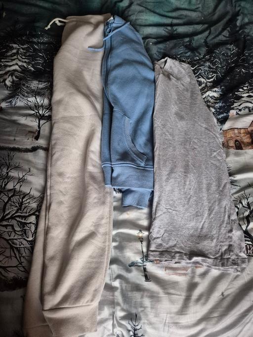 Buy & Sell Dagenham Barking and Dagenham - Photos for Small Ladies Bundle