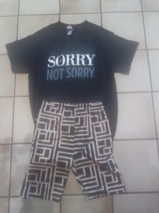 Buy & Sell Aldridge Walsall - Photos for GIRLS SHEIN TEE SHIRT& SHORTS