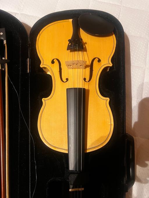 Buy & Sell Whitton Richmond upon Thames - Photos for Meihua Violin - Includes Case-Good Condition
