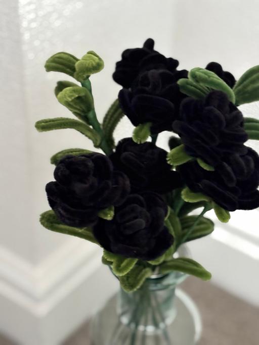 Buy & Sell Stourbridge South Staffordshire - Photos for Valentine’s Day black roses forever Flowers