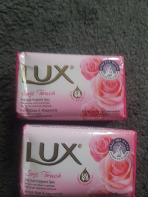 Buy & Sell Longley Sheffield - Photos for 2 bath soaps new