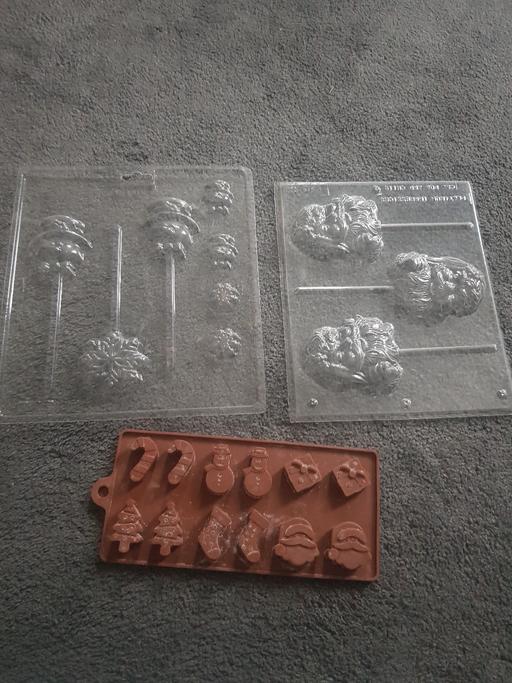 Buy & Sell Longley Sheffield - Photos for Christmas chocolate moulds