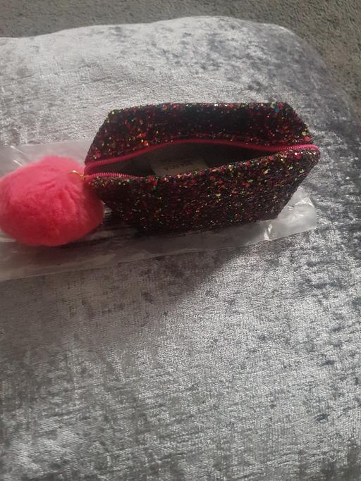 Buy & Sell Longley Sheffield - Photos for small cosmetic bag new