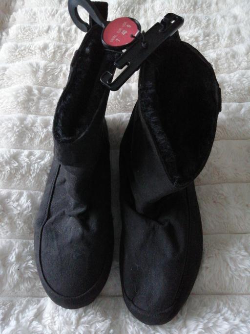 Buy & Sell Wednesfield Wolverhampton - Photos for ladies size *7*