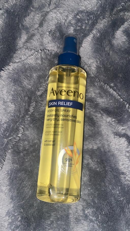 Buy & Sell Stow Heath Wolverhampton - Photos for Aveeno body oil