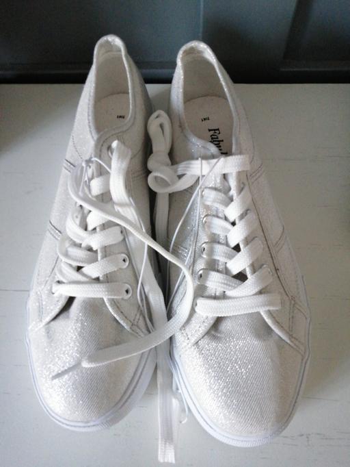 Buy & Sell Wednesfield Wolverhampton - Photos for ladies size *7*