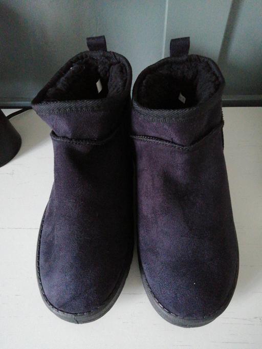 Buy & Sell Wednesfield Wolverhampton - Photos for ladies size *7*