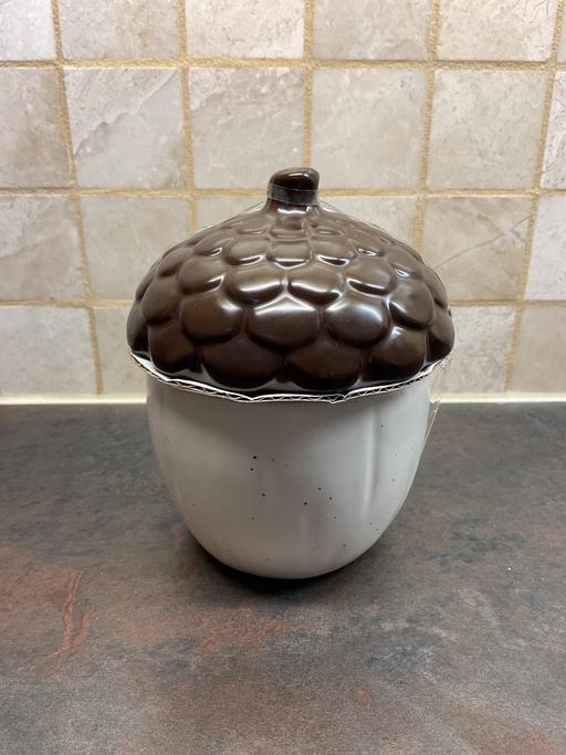 Buy & Sell Roby Knowsley - Photos for Acorn Shaped Ceramic Bathroom Storage pot