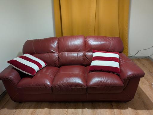 Buy & Sell Princes End Sandwell - Photos for 3 seater sofa