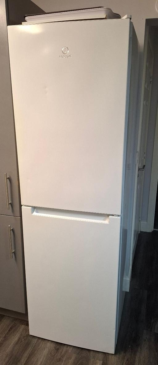 Buy & Sell Wythall Bromsgrove - Photos for Hotpoint Frost Free Fridge Freezer 50/50in