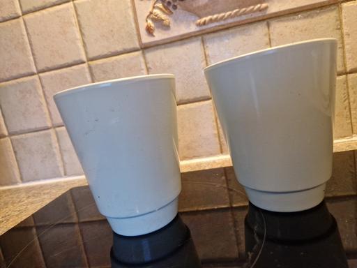 Buy & Sell Grassmoor North East Derbyshire - Photos for 2 pot new planters pots
