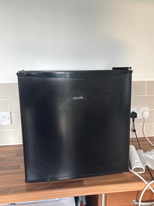 Buy & Sell Cheslyn Hay South Staffordshire - Photos for Abode mini fridge