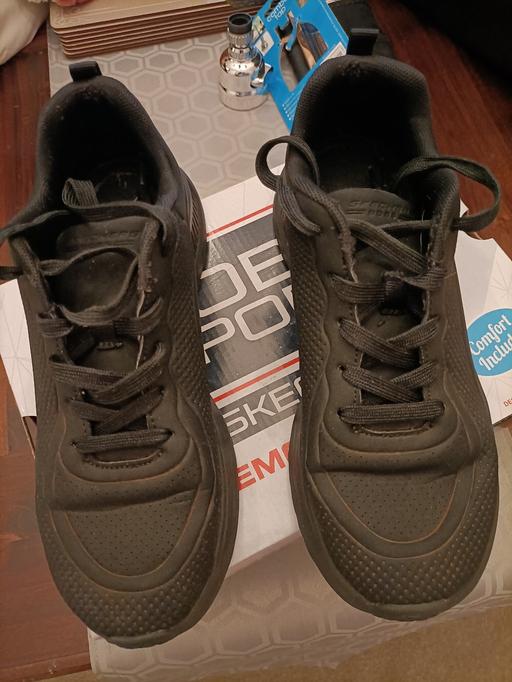 Buy & Sell Wednesfield Wolverhampton - Photos for black sketchers bibs size 5