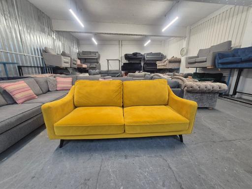 Buy & Sell Cheslyn Hay South Staffordshire - Photos for Mustard Yellow Velvet 3-Seater Sofa