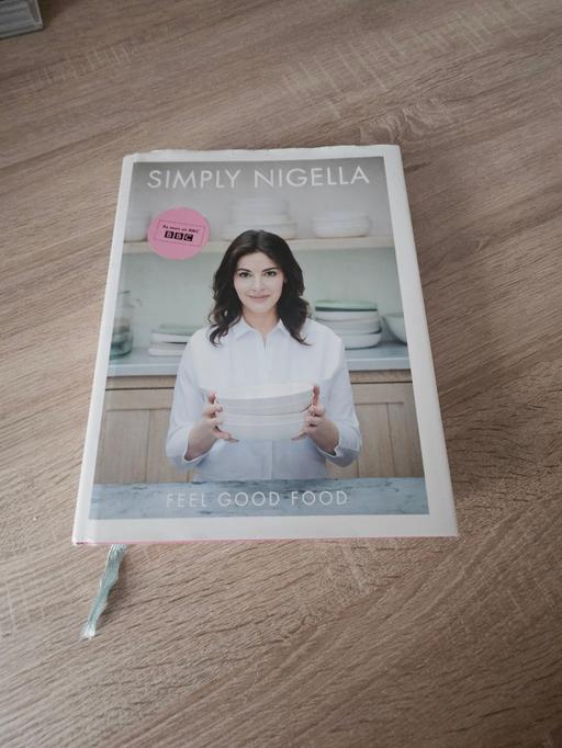 Buy & Sell Newton Doncaster - Photos for Nigella.. simply nigella cookery book
