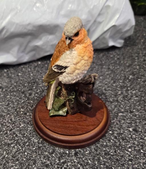 Buy & Sell Garlinge Thanet - Photos for COLLECTABLE CHAFFINCH BIRD SCULPTURE