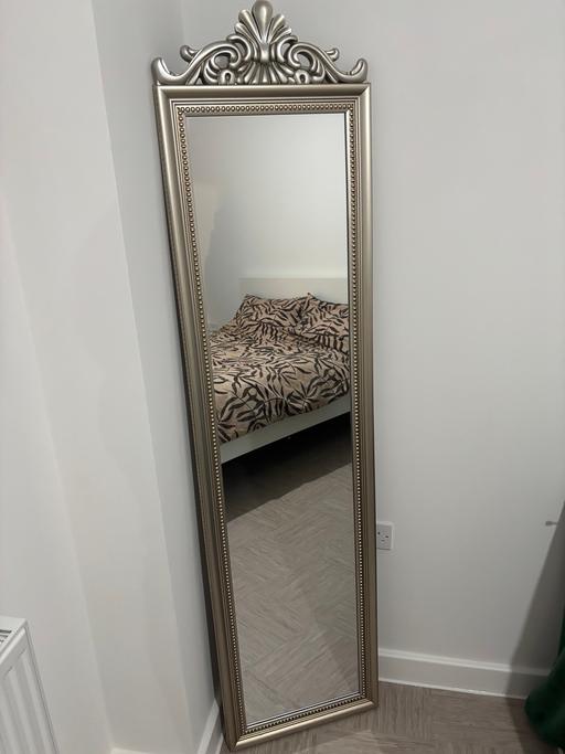 Buy & Sell Silvertown East London - Photos for Mirror