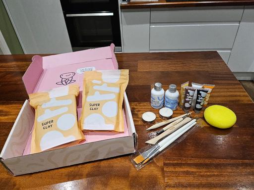 training Bradmore Wolverhampton - Photos for £34 Pottery kit (Getpottd)