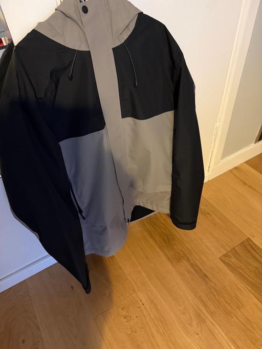 Buy & Sell Sydenham Warwick - Photos for Men’s M&S waterproof jacket
