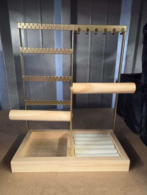 Buy & Sell Bushbury Wolverhampton - Photos for Jewellery Stand