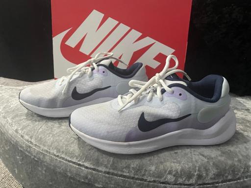 Buy & Sell Sefton Park Liverpool - Photos for Girls Nike trainers size 4