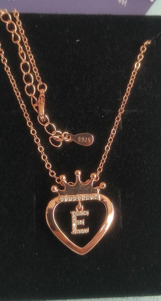 Buy & Sell Grafton Street Industrial Estate West Northamptonshire - Photos for New beautiful necklace