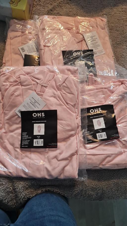 Buy & Sell Woodsetton Dudley - Photos for Thin pink NEW dressing gowns S/M