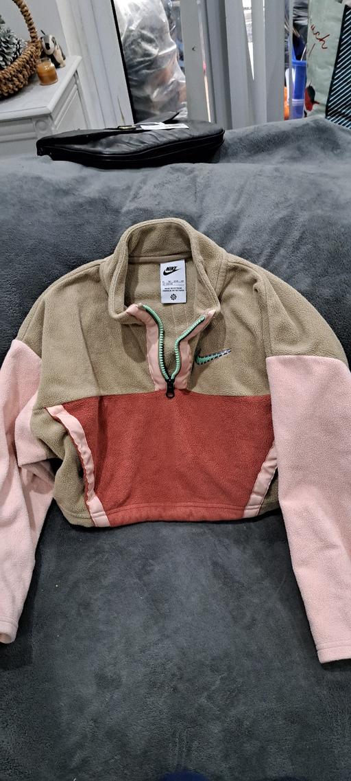 Buy & Sell Sutton Coldfield Birmingham - Photos for Nike fleece Cropped long sleeve XS
