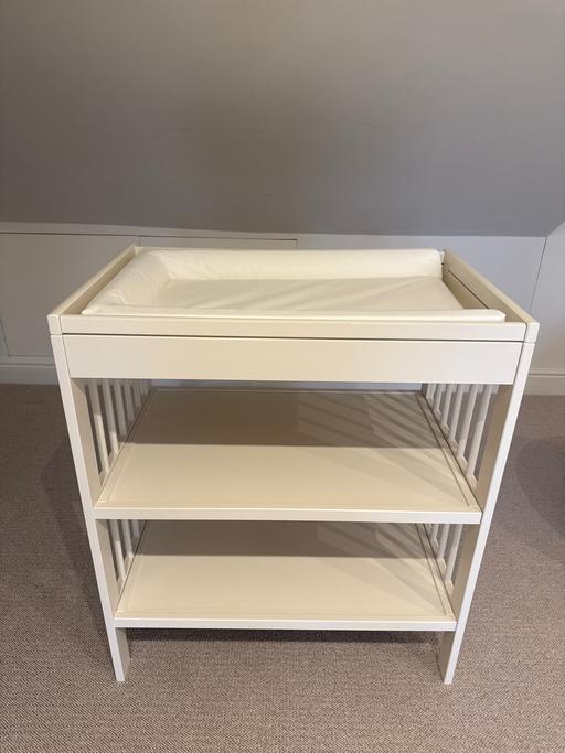 Buy & Sell Wimbledon South West London - Photos for Changing table and Babycare Mattress IKEA