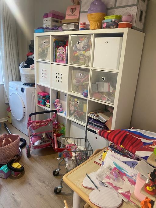 Buy & Sell Pattingham South Staffordshire - Photos for 16 box white kallax ikea unit with stand