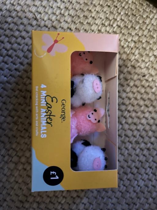 Buy & Sell Wednesfield Wolverhampton - Photos for Four mini animals 1£ a pack lots