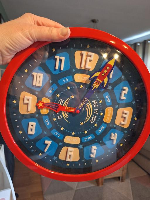 Buy & Sell Brownhills Walsall - Photos for Space clock