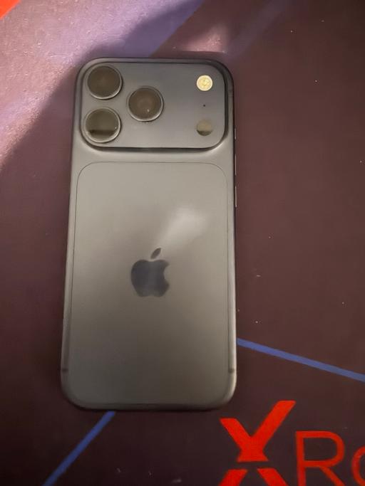 Buy & Sell Corngreaves Trading Estate Sandwell - Photos for iPhone 17 pro 256GB