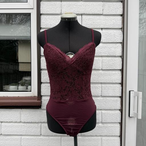 Buy & Sell Streatham South West London - Photos for Burgundy bodysuit