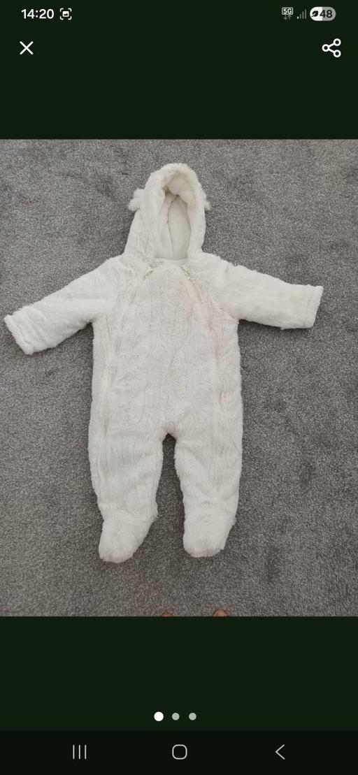 Buy & Sell Hamstead Industrial Estate Birmingham - Photos for WHITE FURRY ALL IN ONE