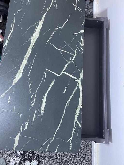 Buy & Sell Small Heath Birmingham - Photos for Balck table