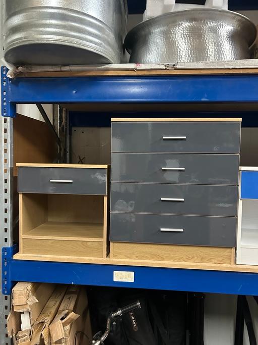 Buy & Sell Ordsall Salford Salford - Photos for Chest of drawers set