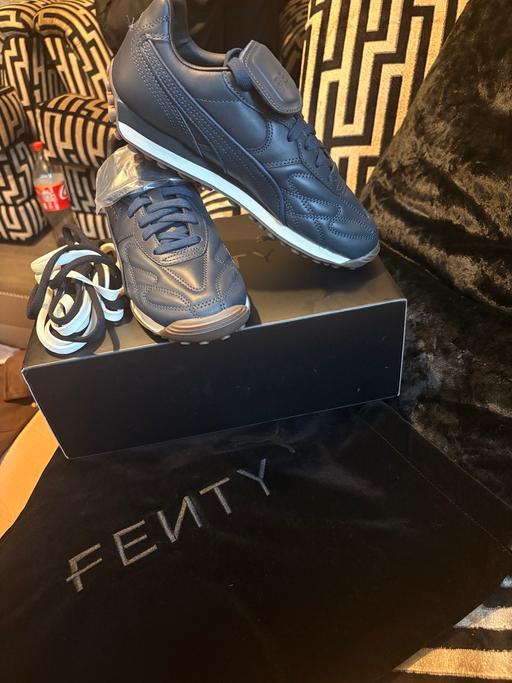 Buy & Sell Middleton Rochdale - Photos for Puma x fenty avanti navy trainers