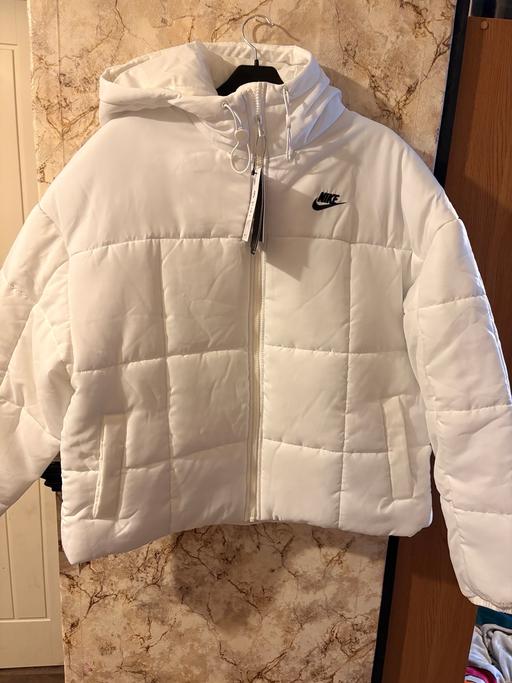 Buy & Sell Crumpsall Manchester - Photos for Nike puffer coat