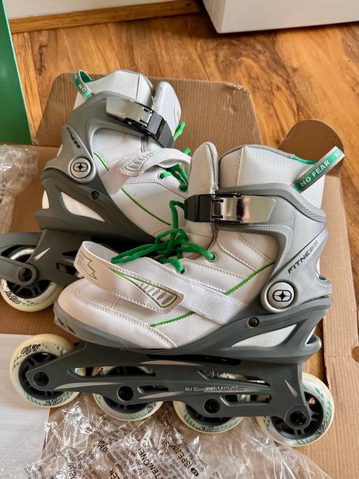 Buy & Sell Camden Town Camden - Photos for No fear Roller skates