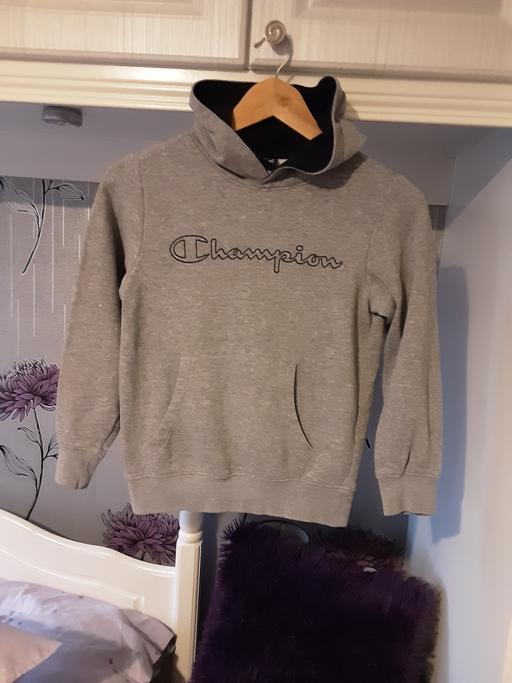 Buy & Sell Rainstorth Rotherham - Photos for Boys Champion Hoodie