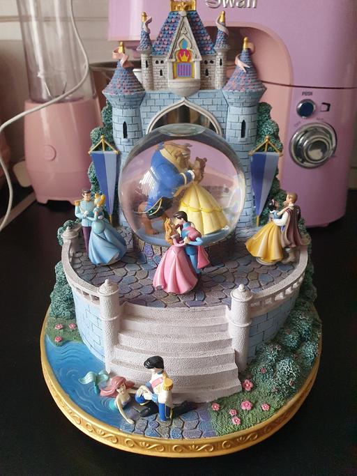 Buy & Sell Upper Gornal Dudley - Photos for large Disney snowglobe dancing Princesses